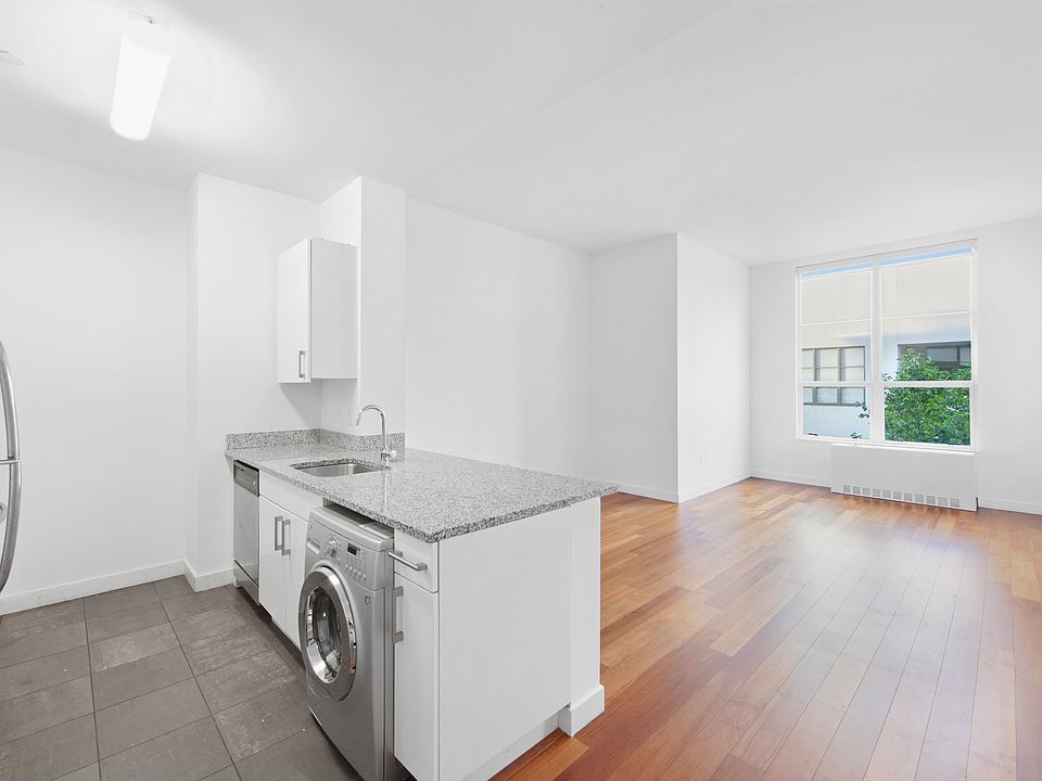1st image of 184 Kent Ave #608A