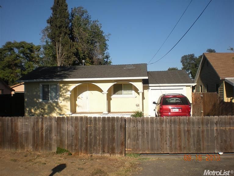 1st image of 104 S Sinclair Ave
