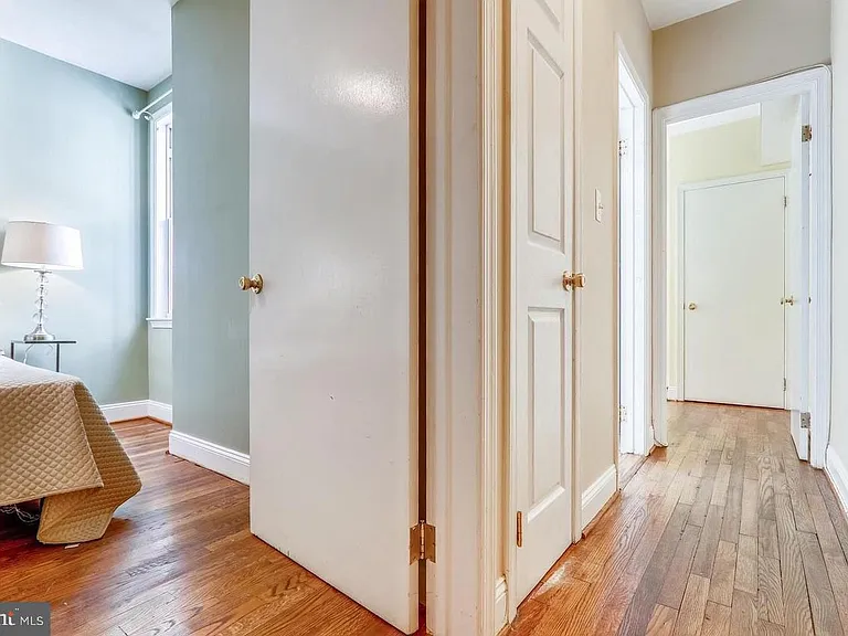 806 New Hampshire Ave NW — Photo 7