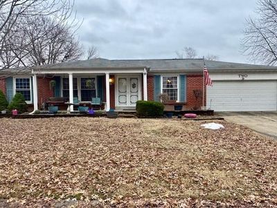 2 Oak Point Ct, Saint Peters, MO, 63376