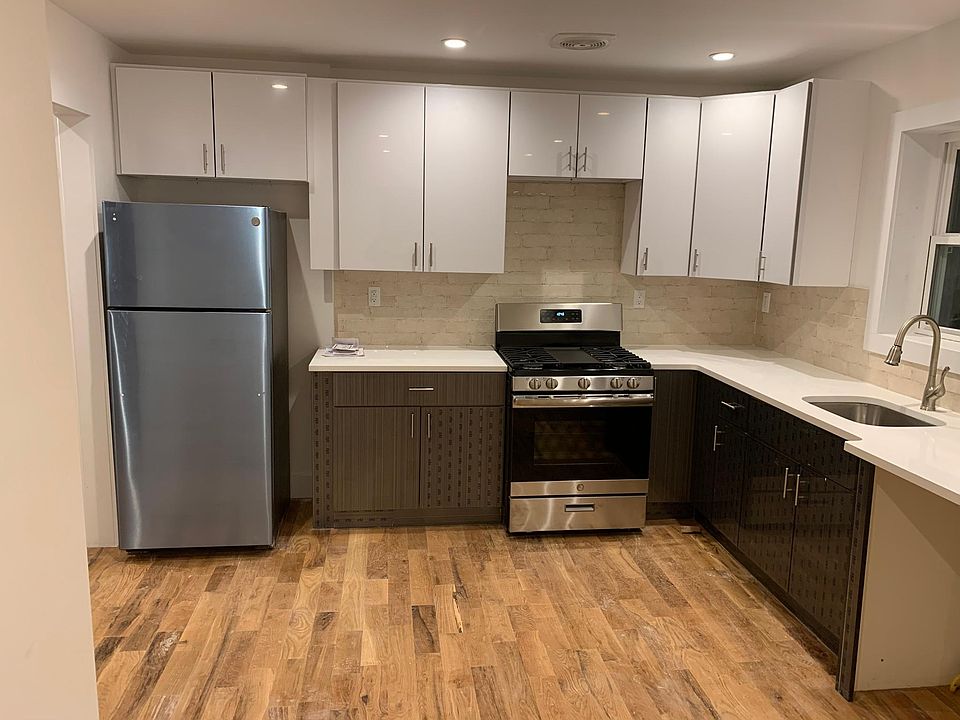 1st image of 3245 Baychester Ave Floor 2