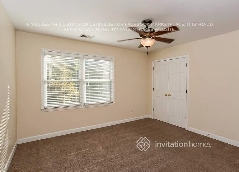 712 Connally St SE — Photo 14