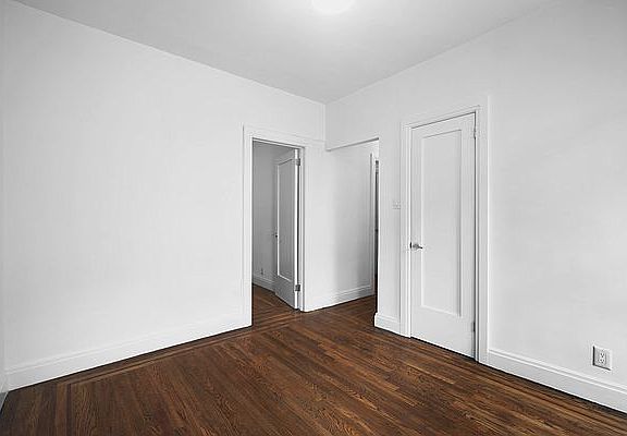 3rd image of 400 Bleecker St APT 2A