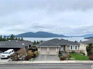 3809 W 12th St, Anacortes, WA 98221