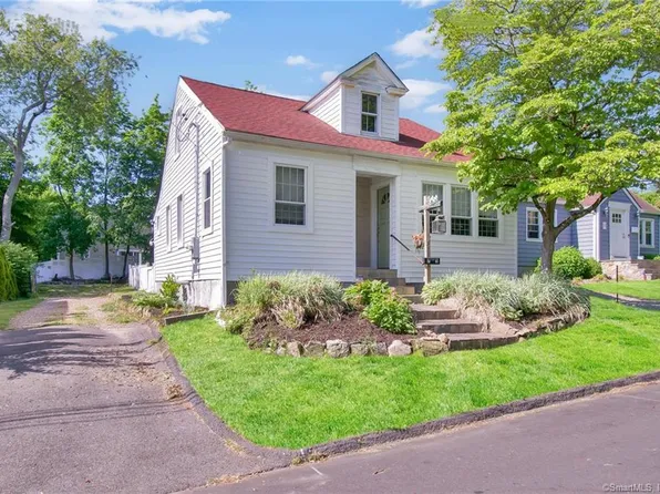 75 Soundview Avenue, Fairfield, CT 06825