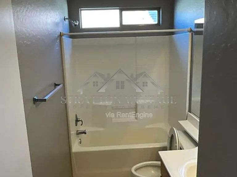 11381 W Yuma St — Photo 32