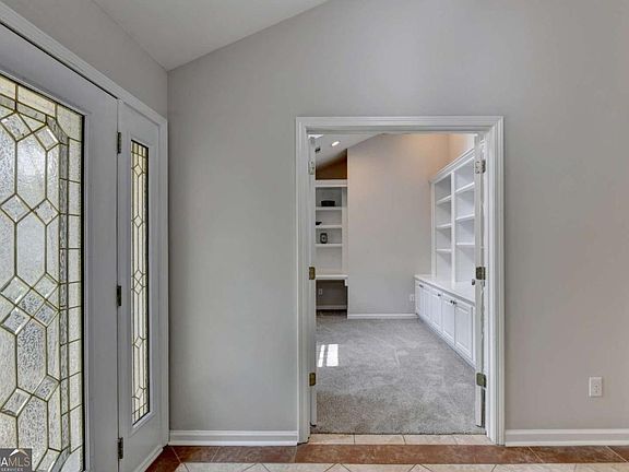 5th image of 4110 Idle Grass Pl