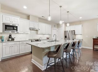 4899 Looking Glass Trl, Denver, NC 28037