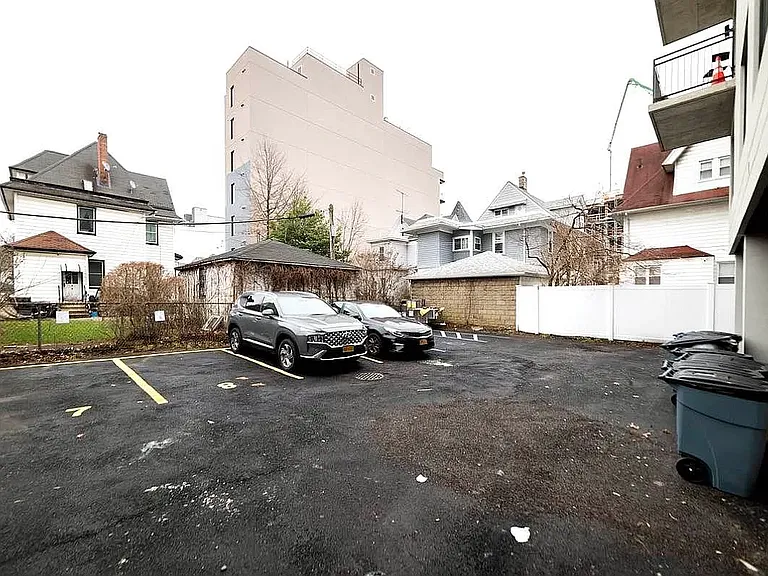 1565 New York Ave #5D — Photo 12