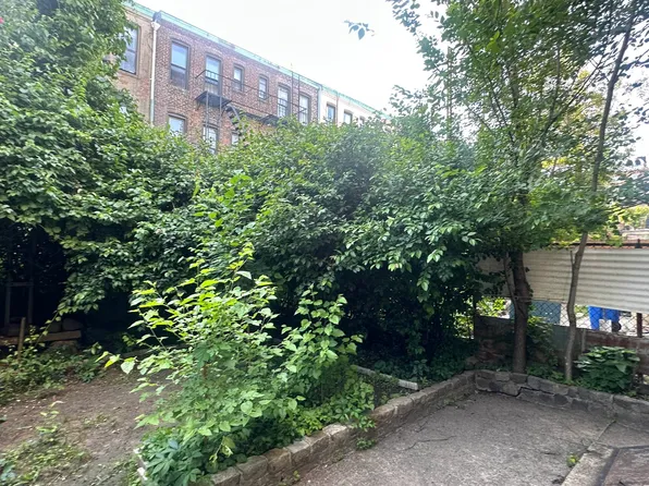 41-22 54th Street image 17 of 18
