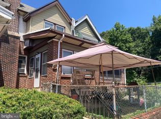 5872 N 6th St, Philadelphia, PA 19120