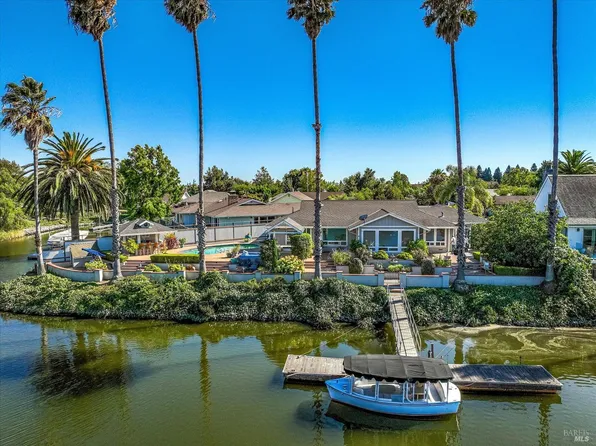 760 Kearney Way, Napa, CA 94559
