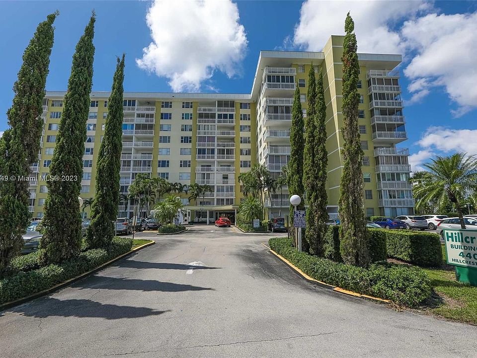 1st image of 4400 Hillcrest Dr APT 301B