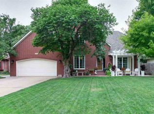 219 N Pine Grove St, Wichita, KS 67212
