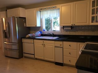 763 W Yarmouth Rd, Yarmouth Port, MA 02675