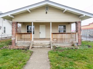 106 Cedar St, Grandview, WA 98930