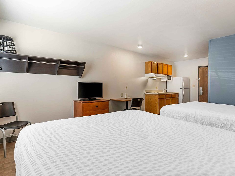 Studio Suite - 2 Queen Beds