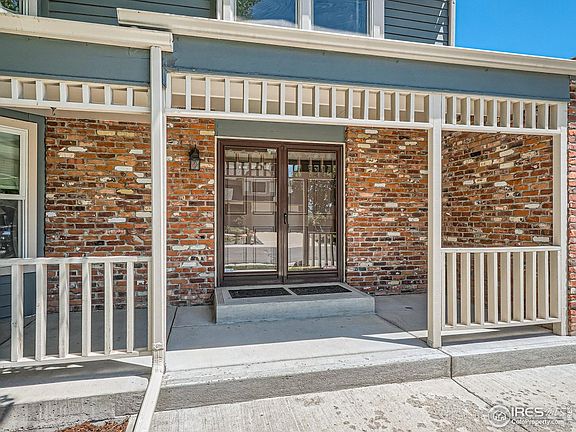 3rd image of 10814 Hobbit Ln