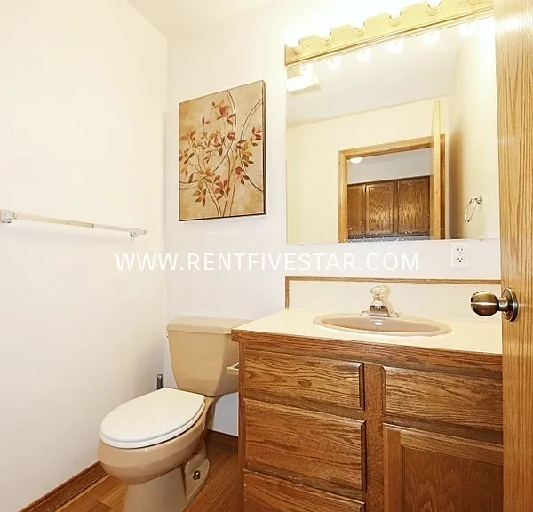243 S 20th Ave — Photo 10