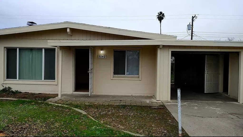 3 bed, 1150 sqft, $2,200 — Photo 4