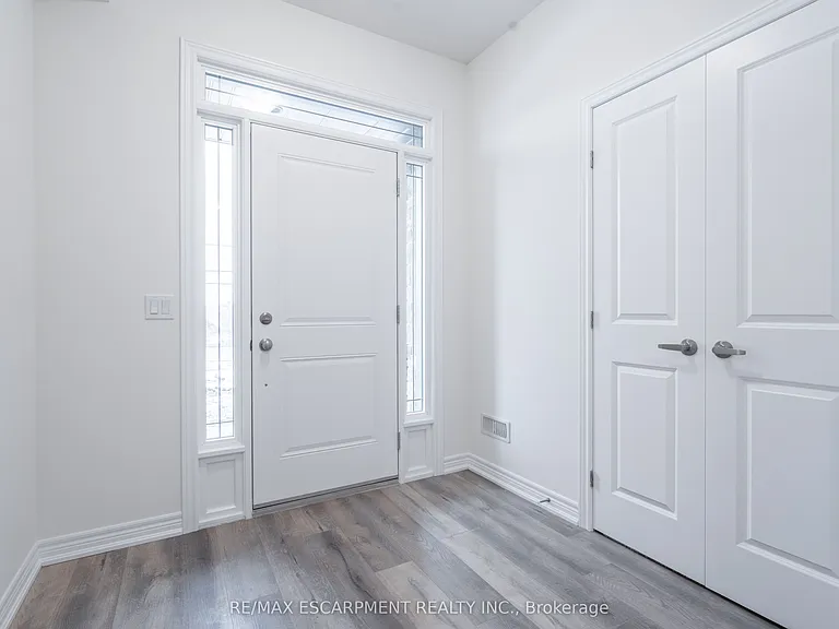 1278 Baseline Rd — Photo 3