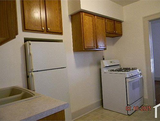 1st image of 2111 Slauson Ave