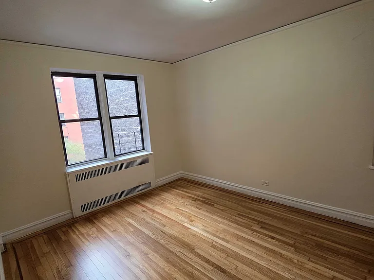 2845 University Ave #4C — Photo 9