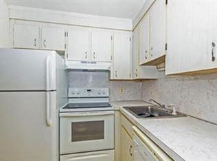 84 Pleasant St APT 4, Randolph, MA 02368