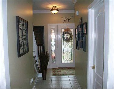 2nd image of 125 Middleground Pl