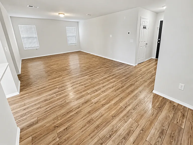 825 Ozark Path — Photo 9
