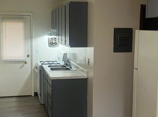 1622 Mark Ave APT 4, Elgin, IL 60123