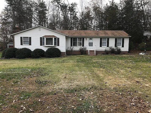 37839 Beverly Dr photo 1