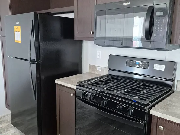 12382 Rose Dr Lot 84, Blair, NE 68008