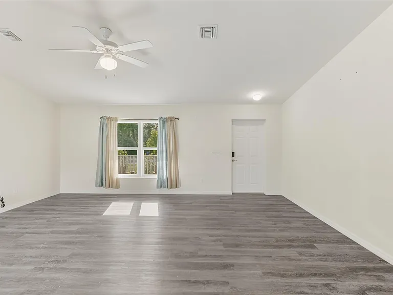 8007 Royal Ct — Photo 7