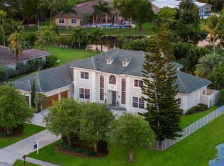 641 Ranch Rd, Weston, FL 33326