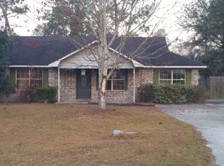135 Gregory Ct, Allenhurst, GA 31301