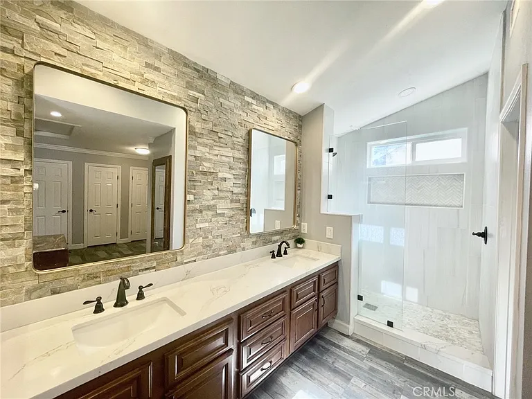 6345 Amherst Ct — Photo 20