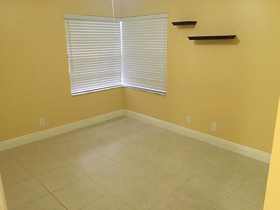 5th image of 10730 NW 14th St APT 177