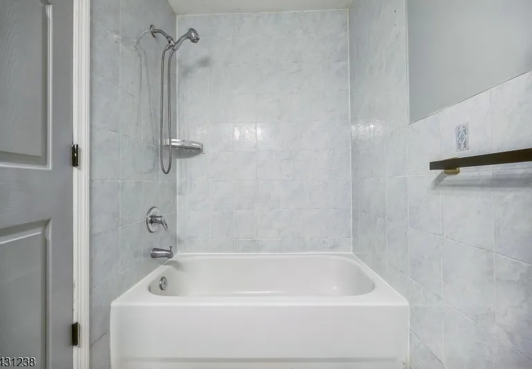 708 Ocean Ave #1 — Photo 17