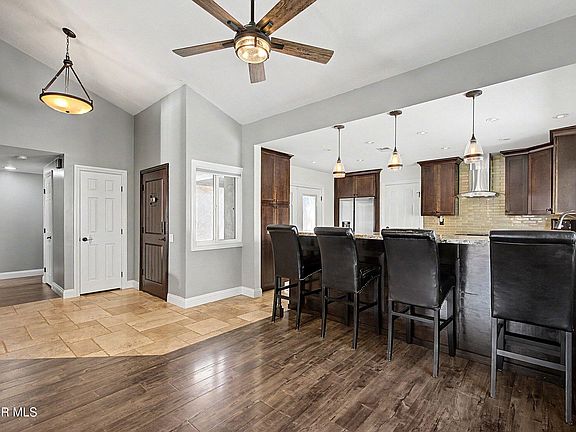 5th image of 4176 Minnecota Dr