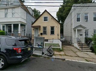 11 Tichenor Ter, Irvington, NJ 07111