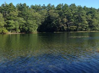 320 Little Sandy Pond Rd, Plymouth, MA 02360