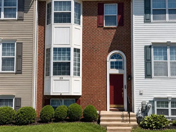 213 Lodestone Ct, Westminster, MD 21158