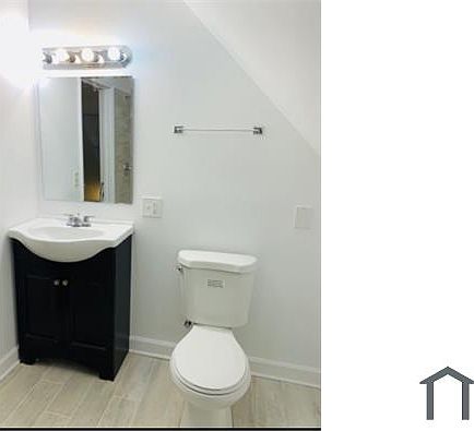3rd image of 920 N Latrobe Ave #2