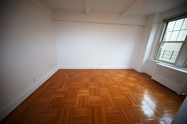 Rented by Sapphire Property Group | media 10