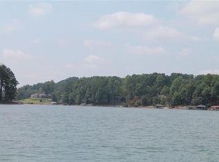 521 Birchbark Ct, Seneca, SC 29672