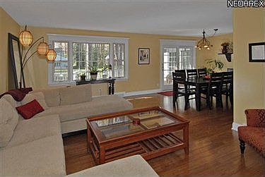 4th image of 31503 Tuttle Dr