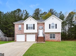 6010 Arbor Links Rd, Lithonia, GA 30058