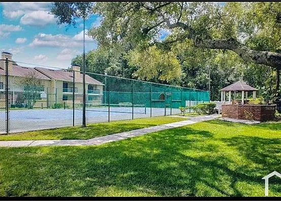 8752 Mallard Reserve Dr — Photo 30