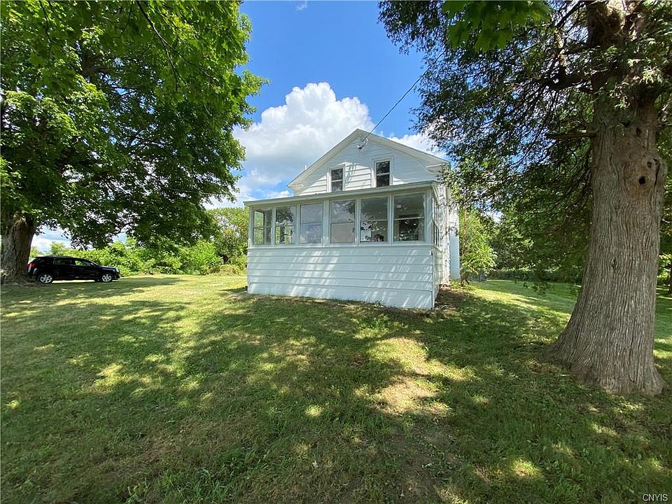 1st image of 4498 Deans Hwy